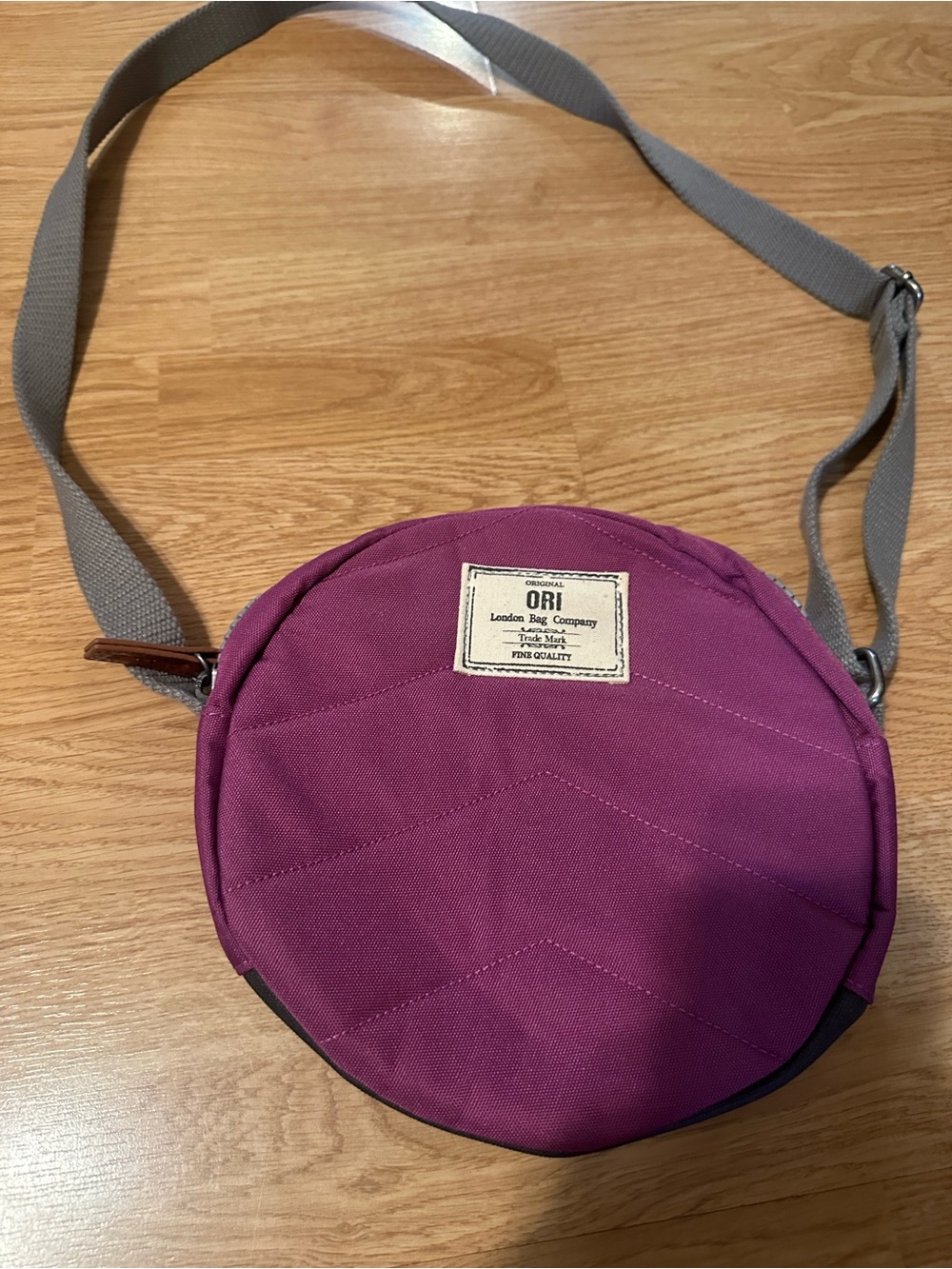 ORI Small Crossbody Bag in Magenta - Picture 2 of 6